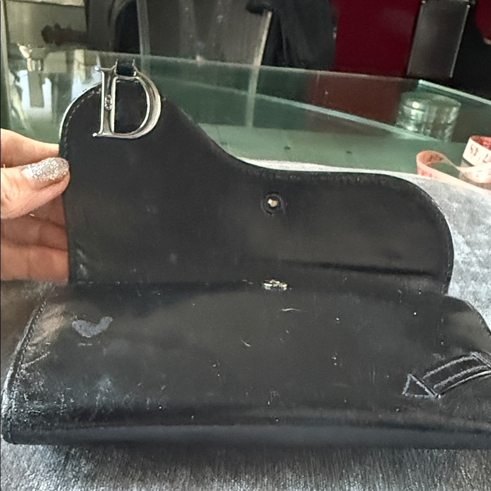 Dior Black Leather Wallet with Silver Logo - Picture 2 of 16